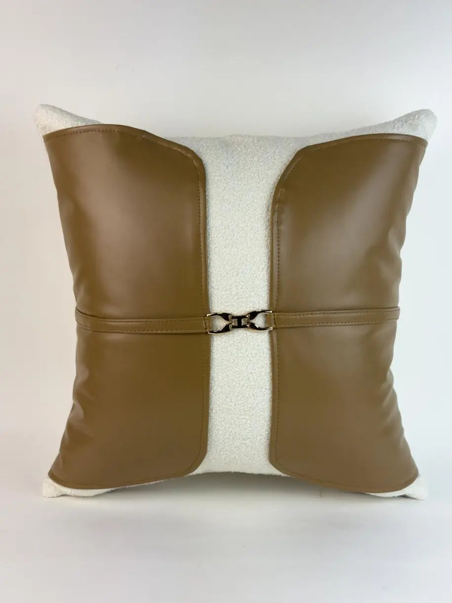 Coussin en bouclette/similicuir beige foncé