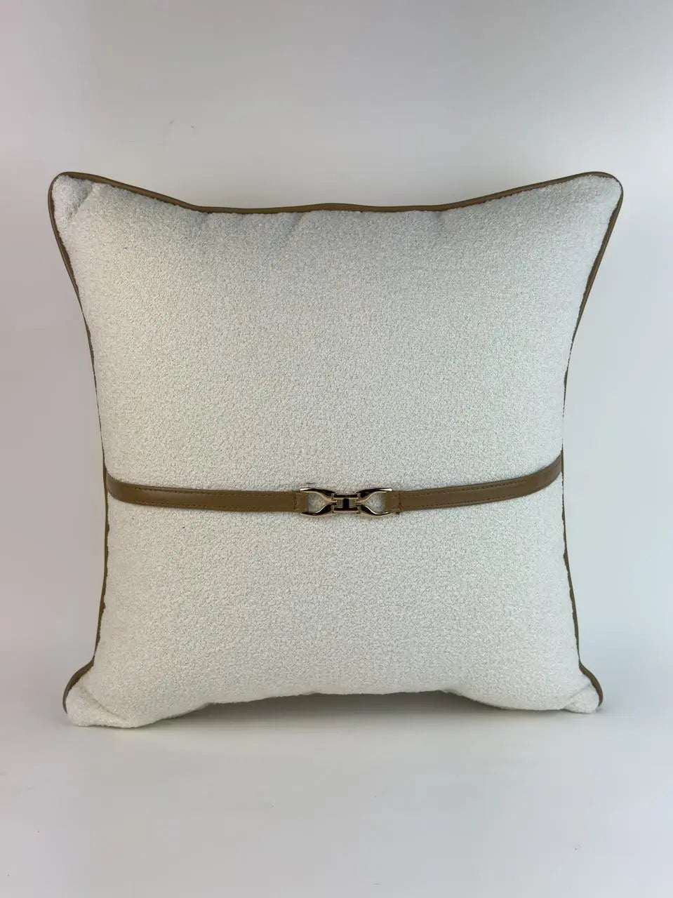 Coussin en bouclette/similicuir beige foncé