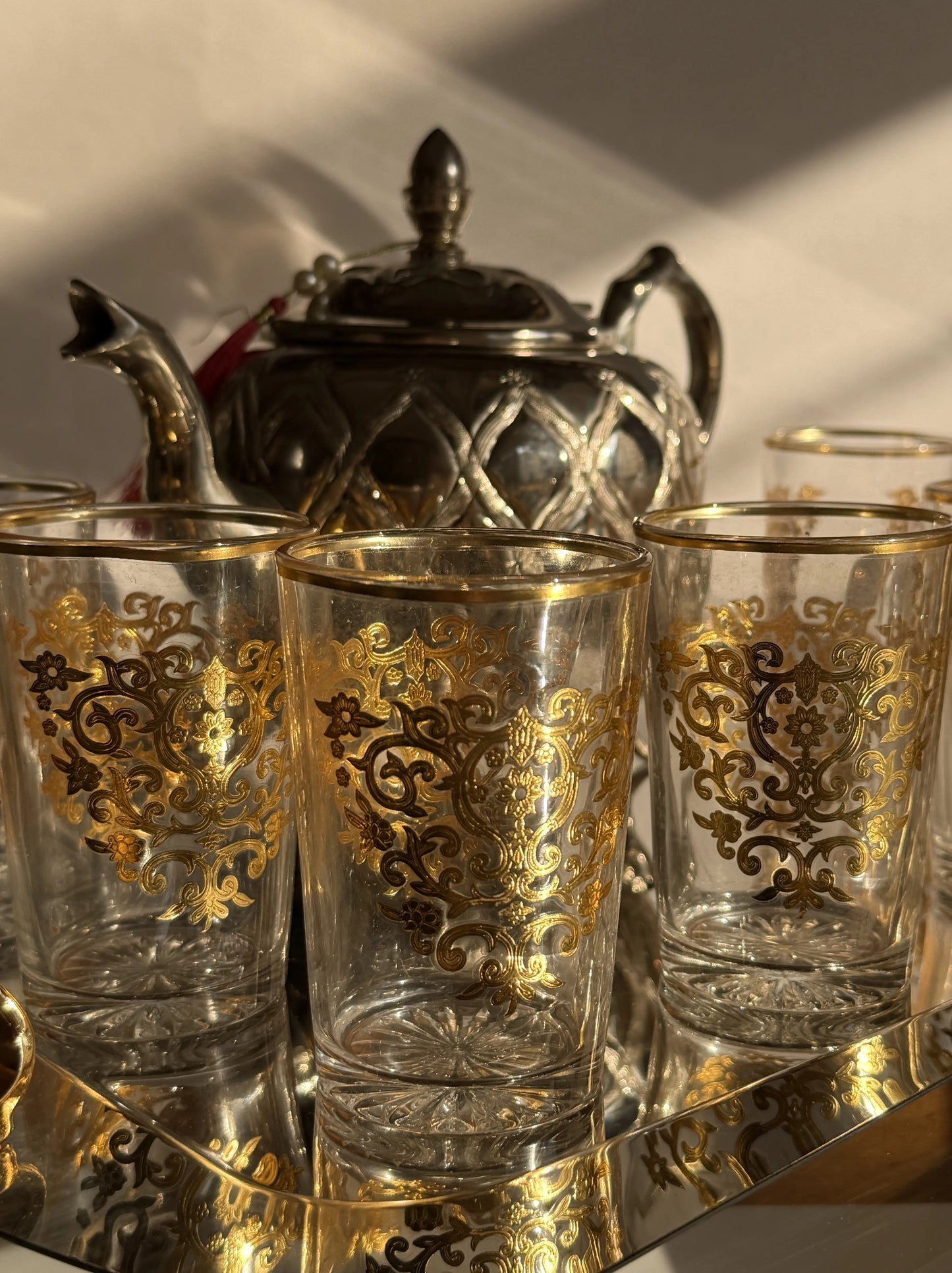 Ensemble de 12 verres à thé