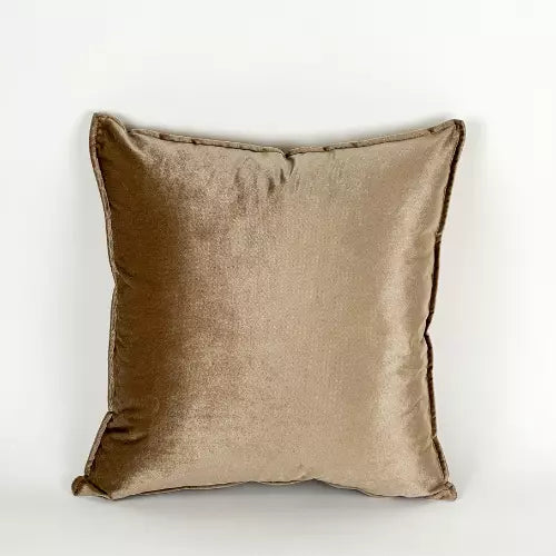 COUSSIN VELOUR UNI BEIGE DORÉ