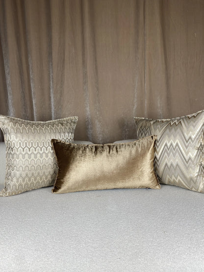 Coussin en Brocard beige