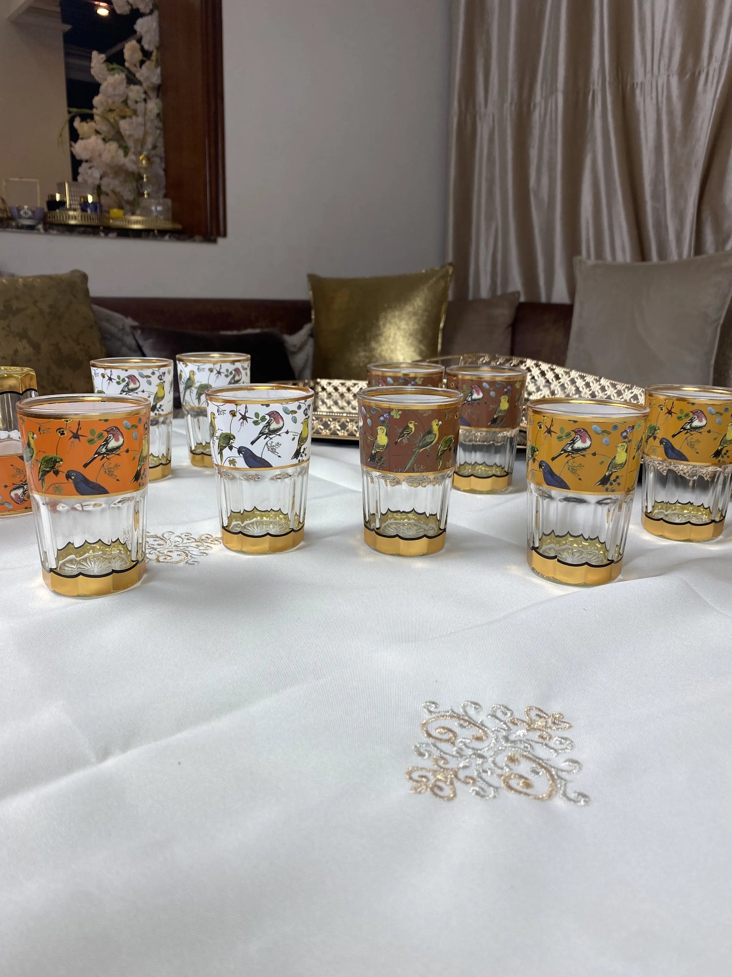 Ensemble de 12 verres à thé