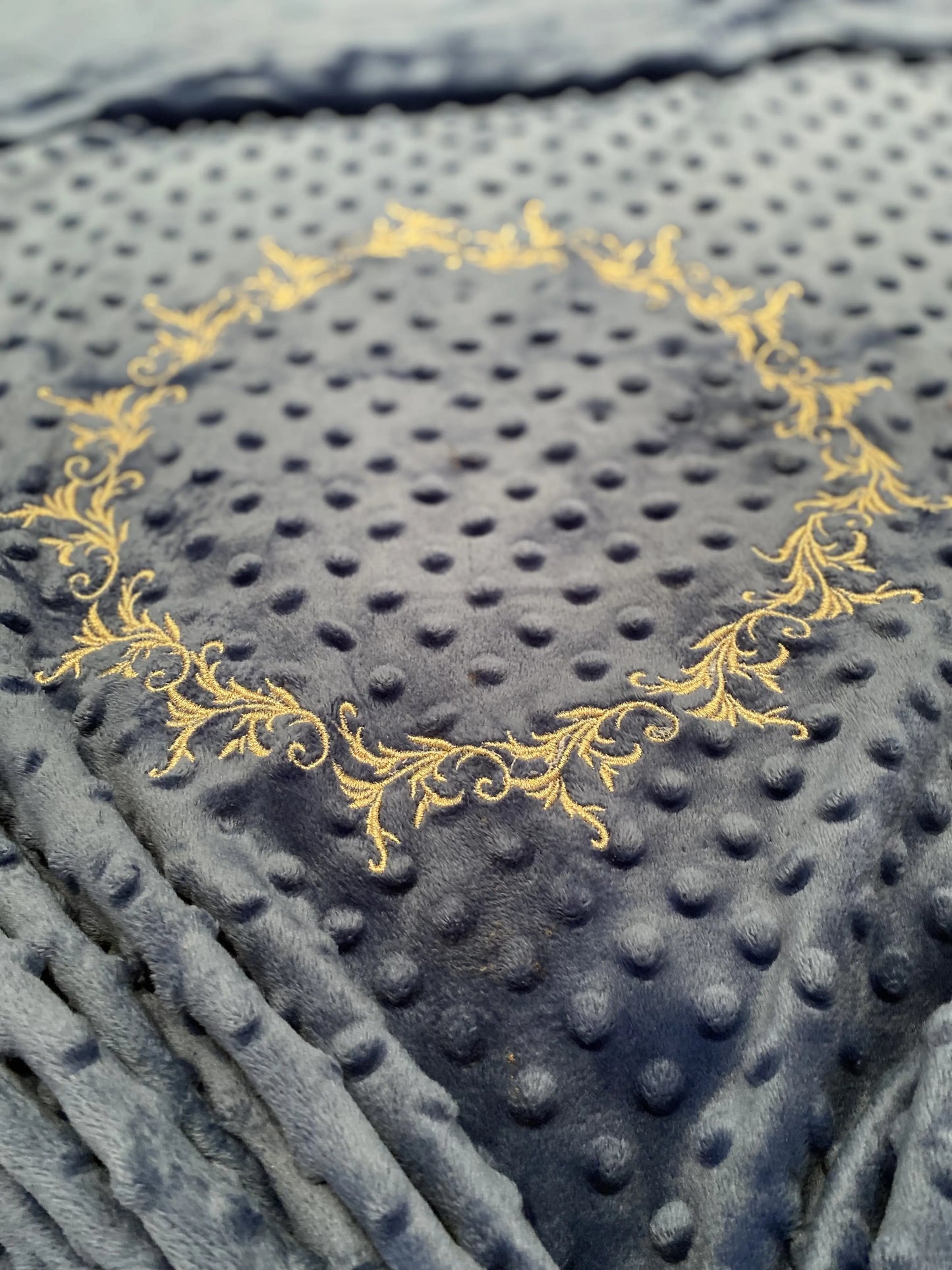 Couverture nouveau né Brodé bleu foncé