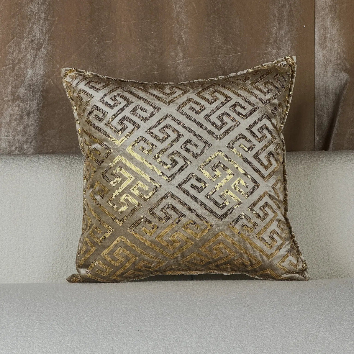 MOTIF DORÉ BEIGE GRECQUE