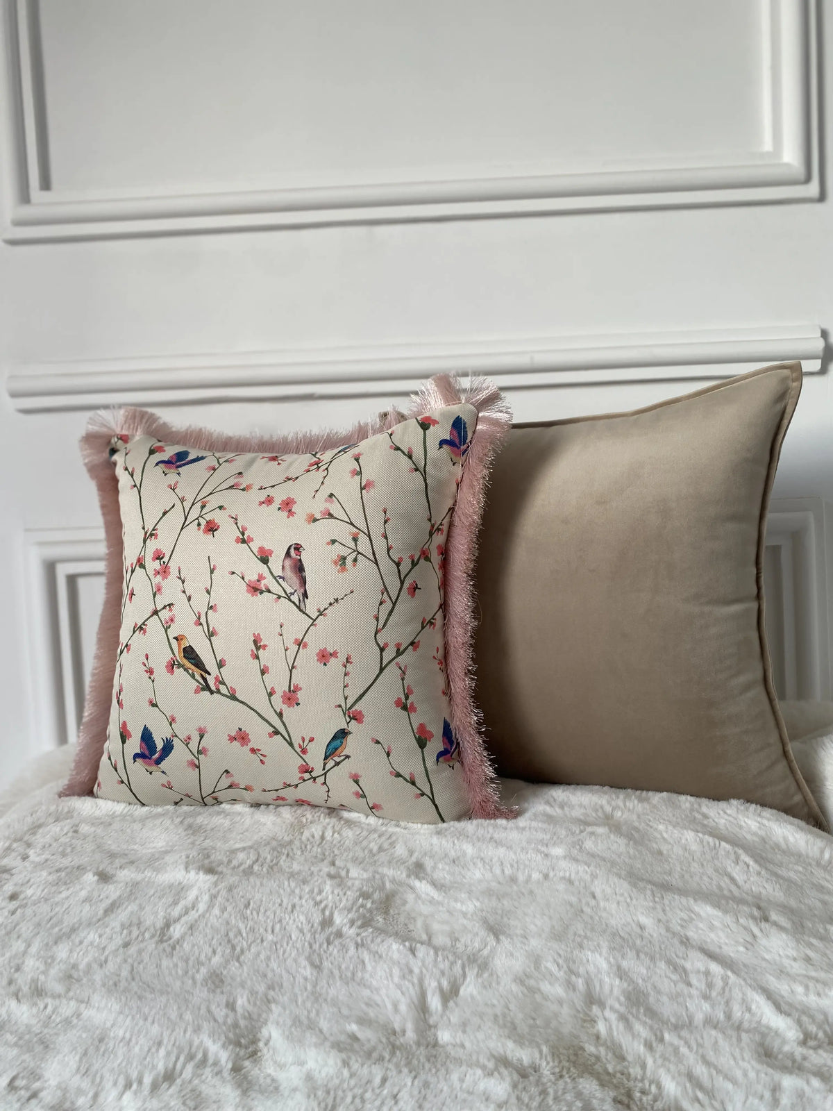 COUSSIN TOILE OISEAUX CERISIER